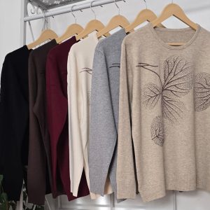 Sweter de Lanilla con Delicado Estampado Delantero.